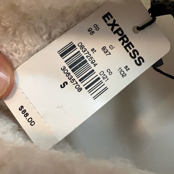 NWT Express white turtleneck thick sweater tunic - Picture 3 of 4